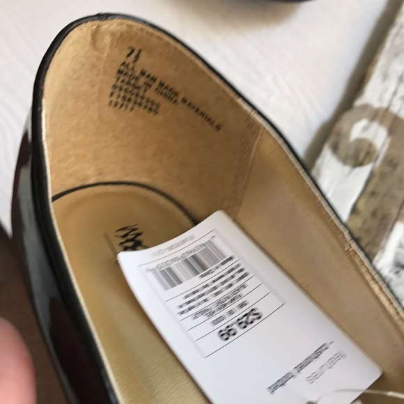 MOSSIMO BLACK PATENT LEATHER PUMP NEW Size 7 1/2 - Picture 5 of 8